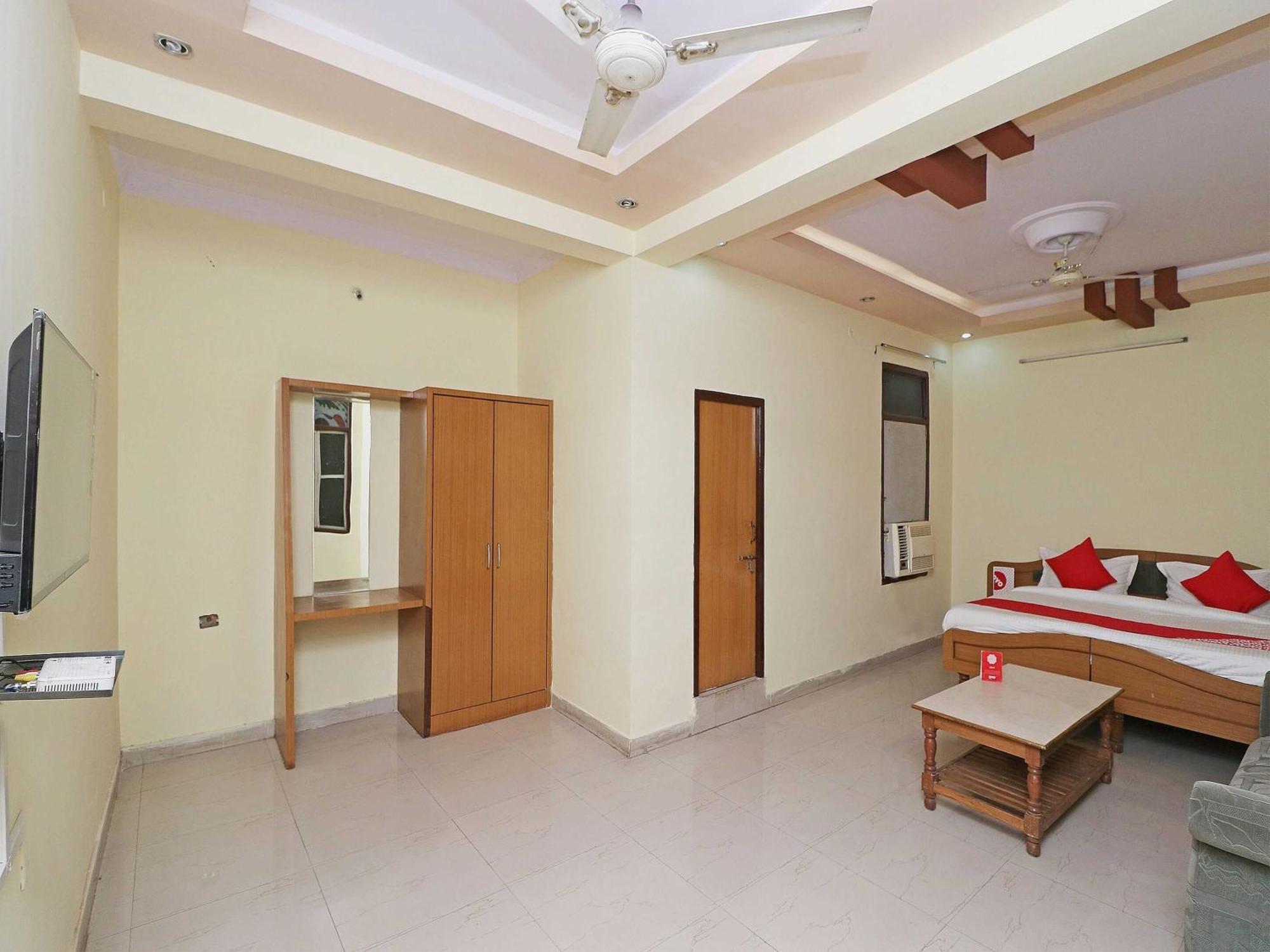 Oyo Flagship 12775 Bharat Plaza Kota (Rajasthan) Exterior foto